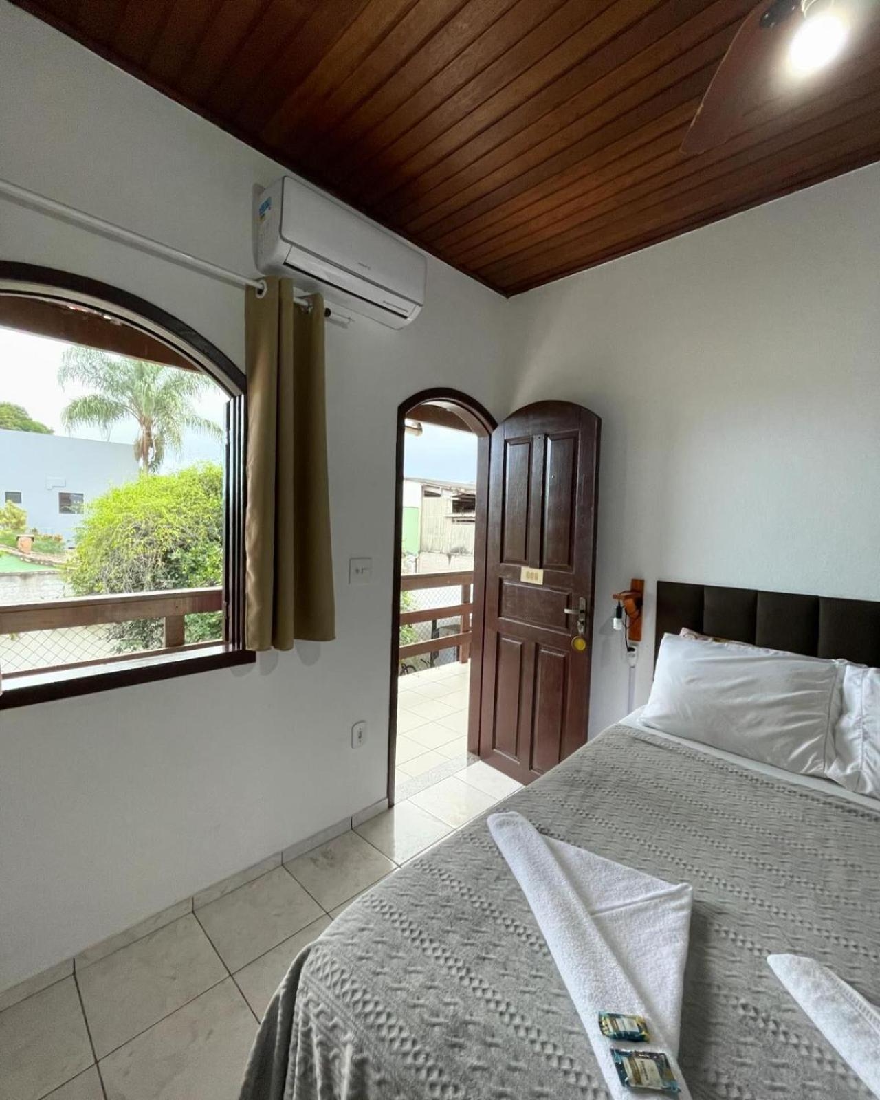 Paraty Chill Inn Pousada エクステリア 写真